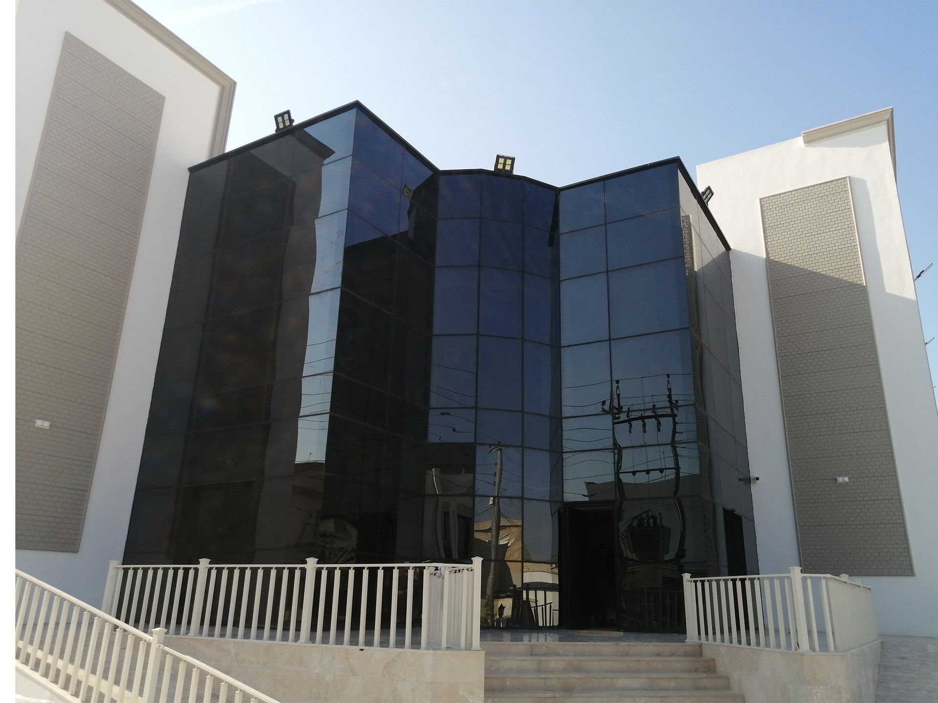 bg-image